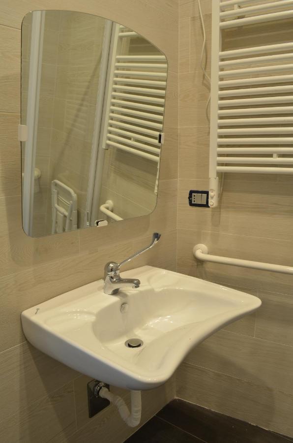 Aparthotel Parkho 포텐자 외부 사진
